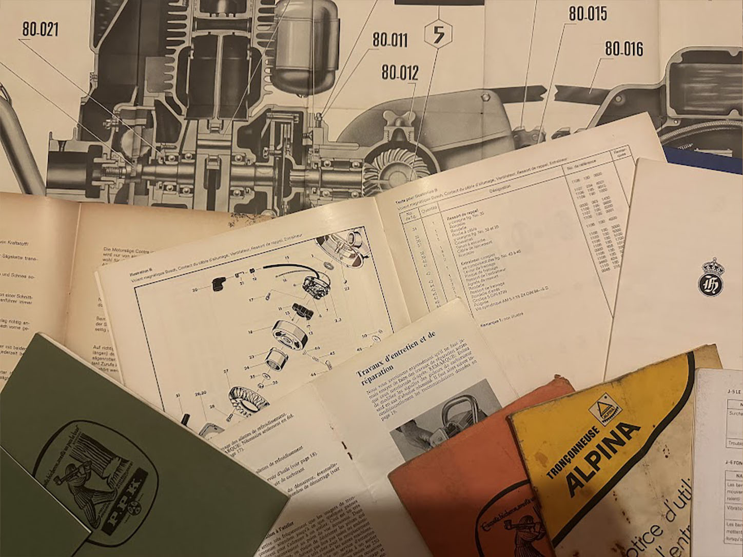 Documents techniques, catalogues et archives anciennes de tronçonneuses de la collection OLDCHAINSAW