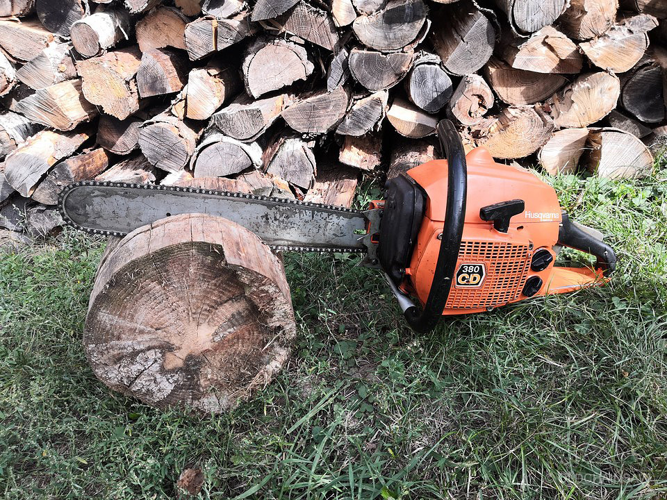 Husqvarna 380CD