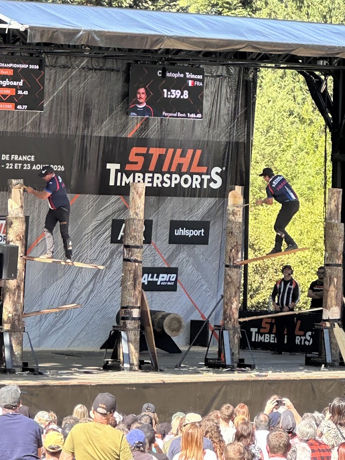 Une épreuve du Championnat de France STIHL TIMBERSPORTS® devant un public nombreux à la Villa Burrus.