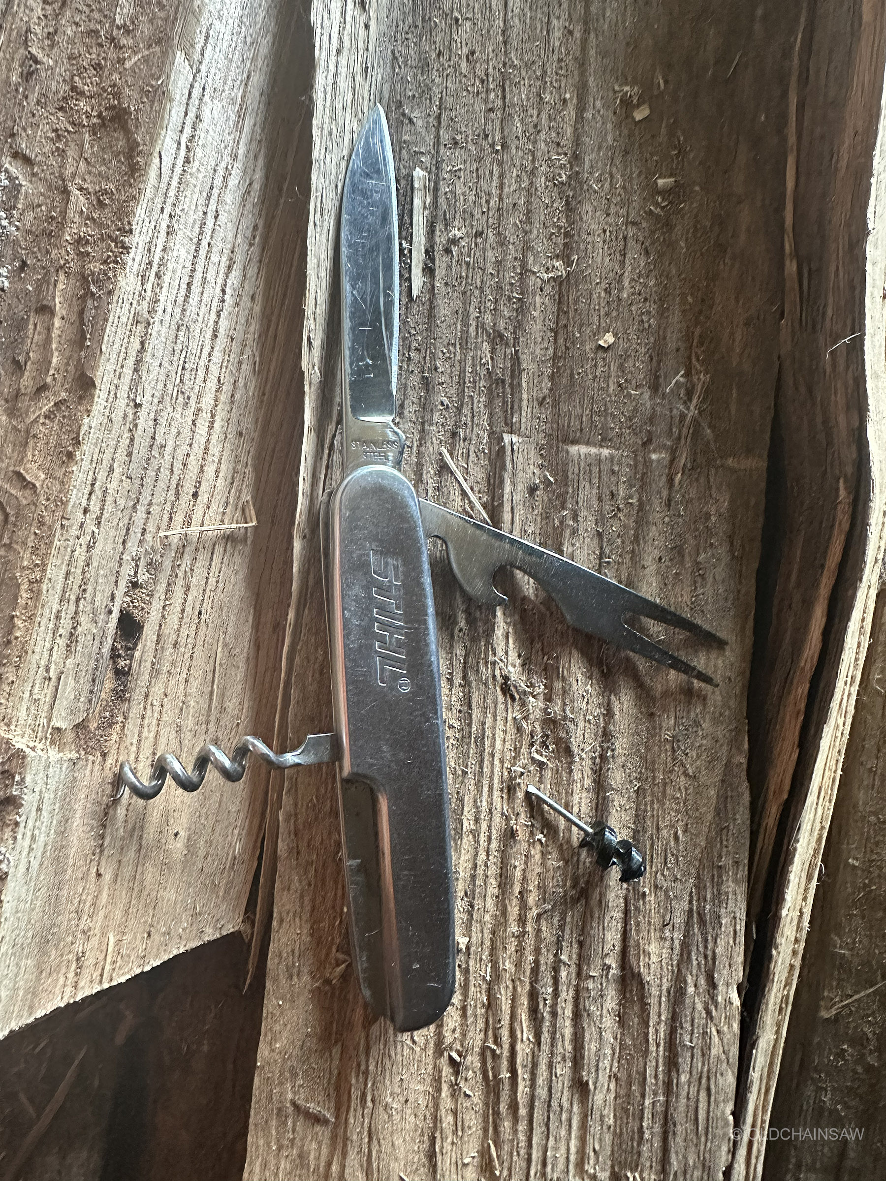 STIHL – Couteau multifonction