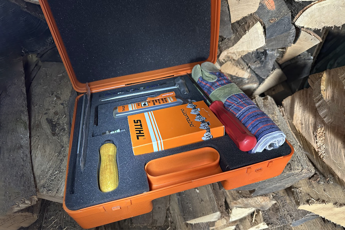 Mallette d’entretien STIHL Service avec outils et accessoires